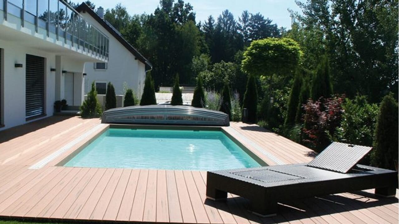 Nettoyage et entretien professionnels des terrasses en bois