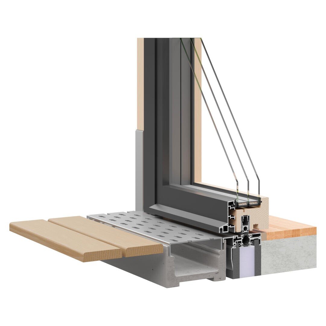Schnitt durch einen modernen Fensterrahmen, der mehrere Schichten zeigt, darunter Glas, Metall, Holz, Isolierung und Entwässerungselemente. Konstruktionsdetails und Materialien sind deutlich sichtbar.
